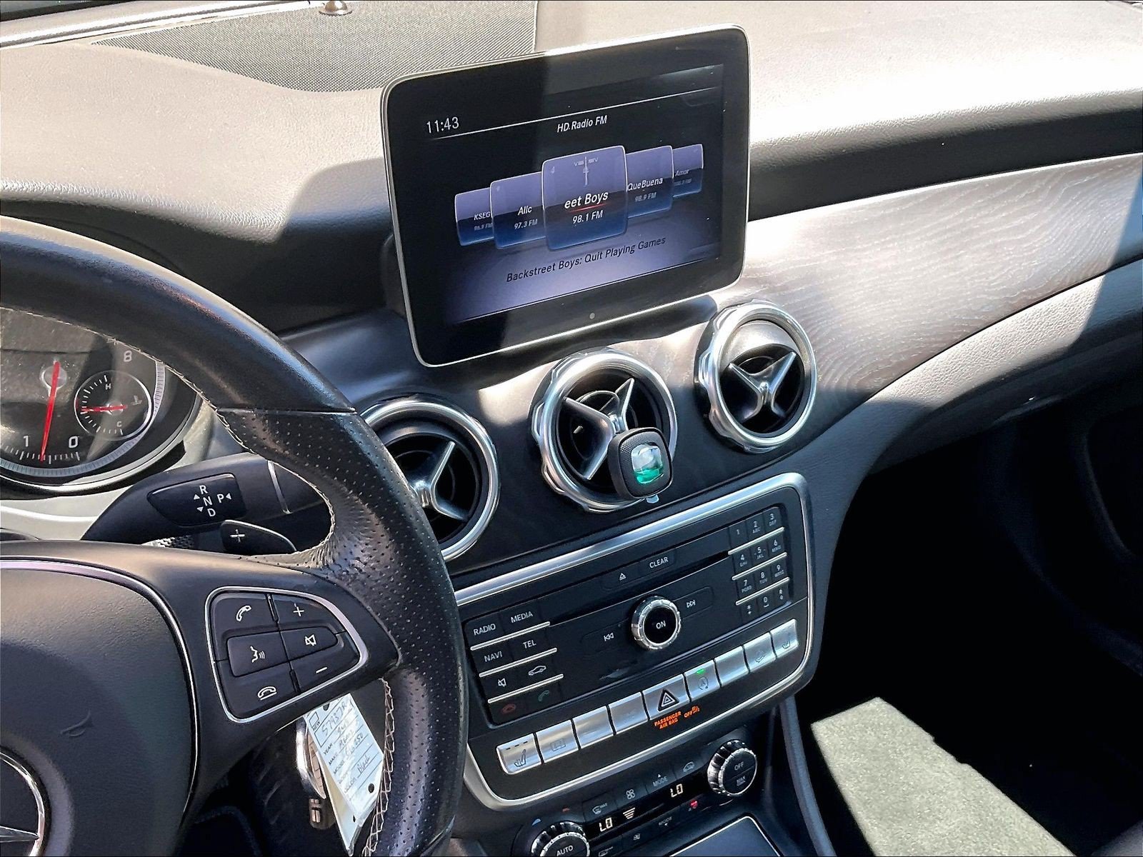 Used 2018 Mercedes-Benz GLA 250 4MATIC image 5
