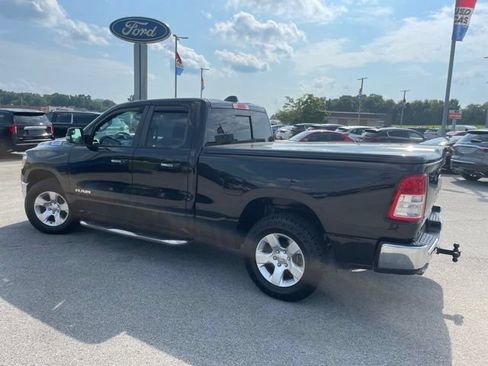 Used 2019 RAM 1500 Big Horn AWD/4WD image 9