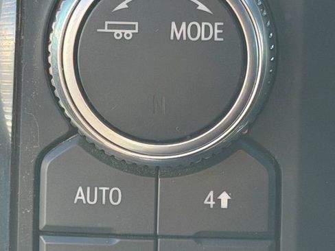 Used 2021 GMC Sierra 2500 Denali image 8