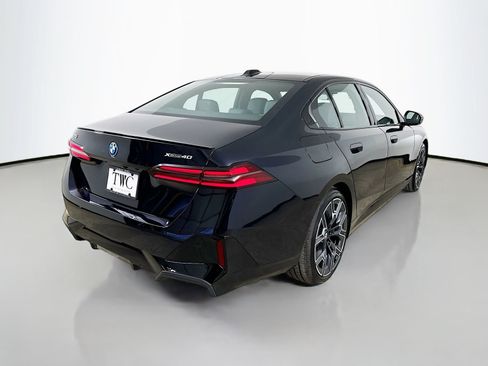 New 2026 BMW i5 eDrive40 w/ M Sport Package AWD/4WD image 5