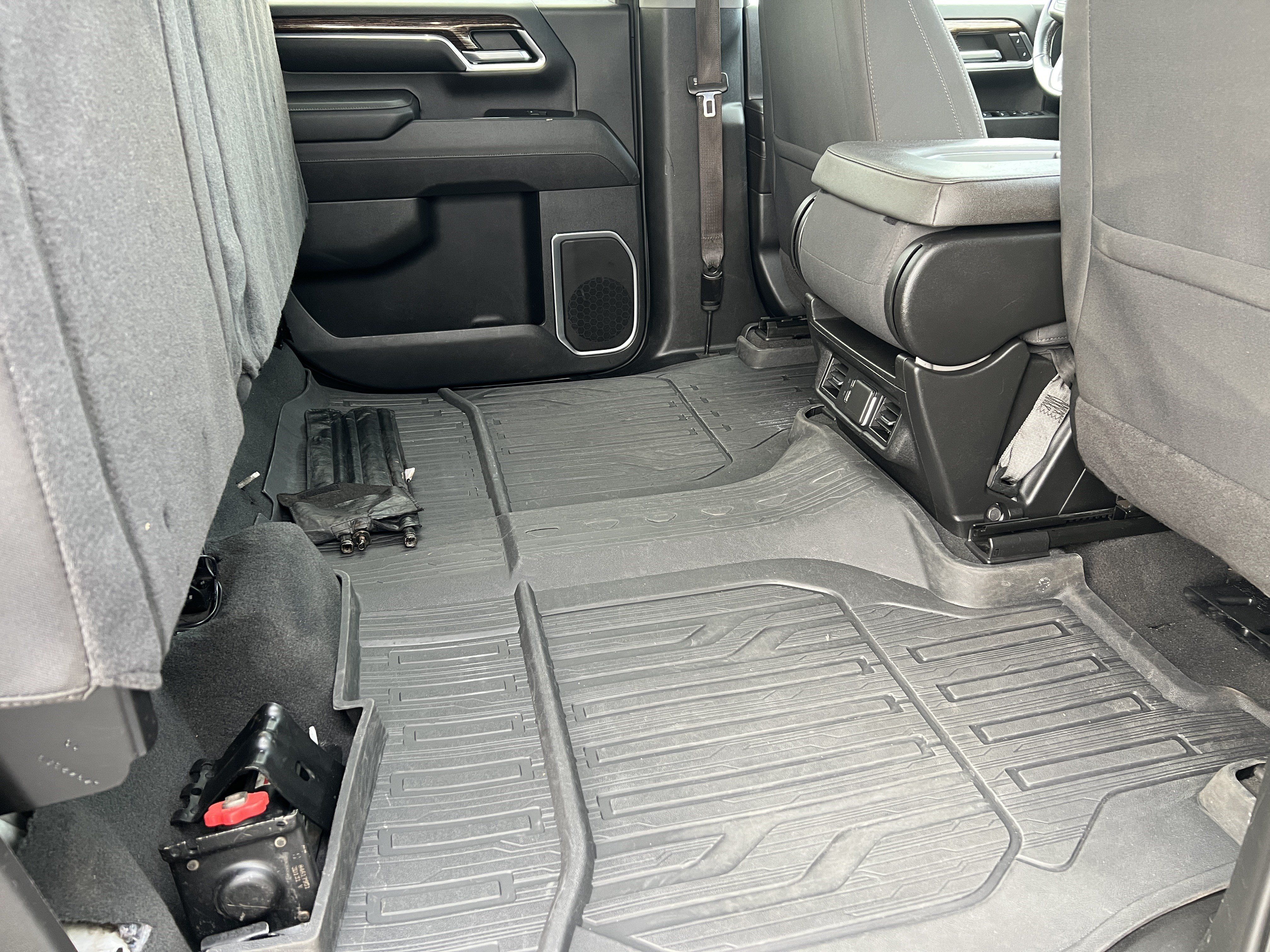 Used 2024 GMC Sierra 3500 SLE w/ SLE Convenience Package AWD/4WD image 19