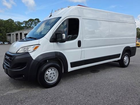 Used 2023 RAM ProMaster 2500 FWD image 30