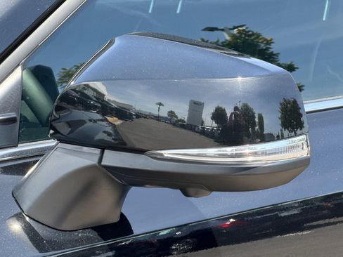 Used 2025 Toyota Grand Highlander AWD Hybrid image 51