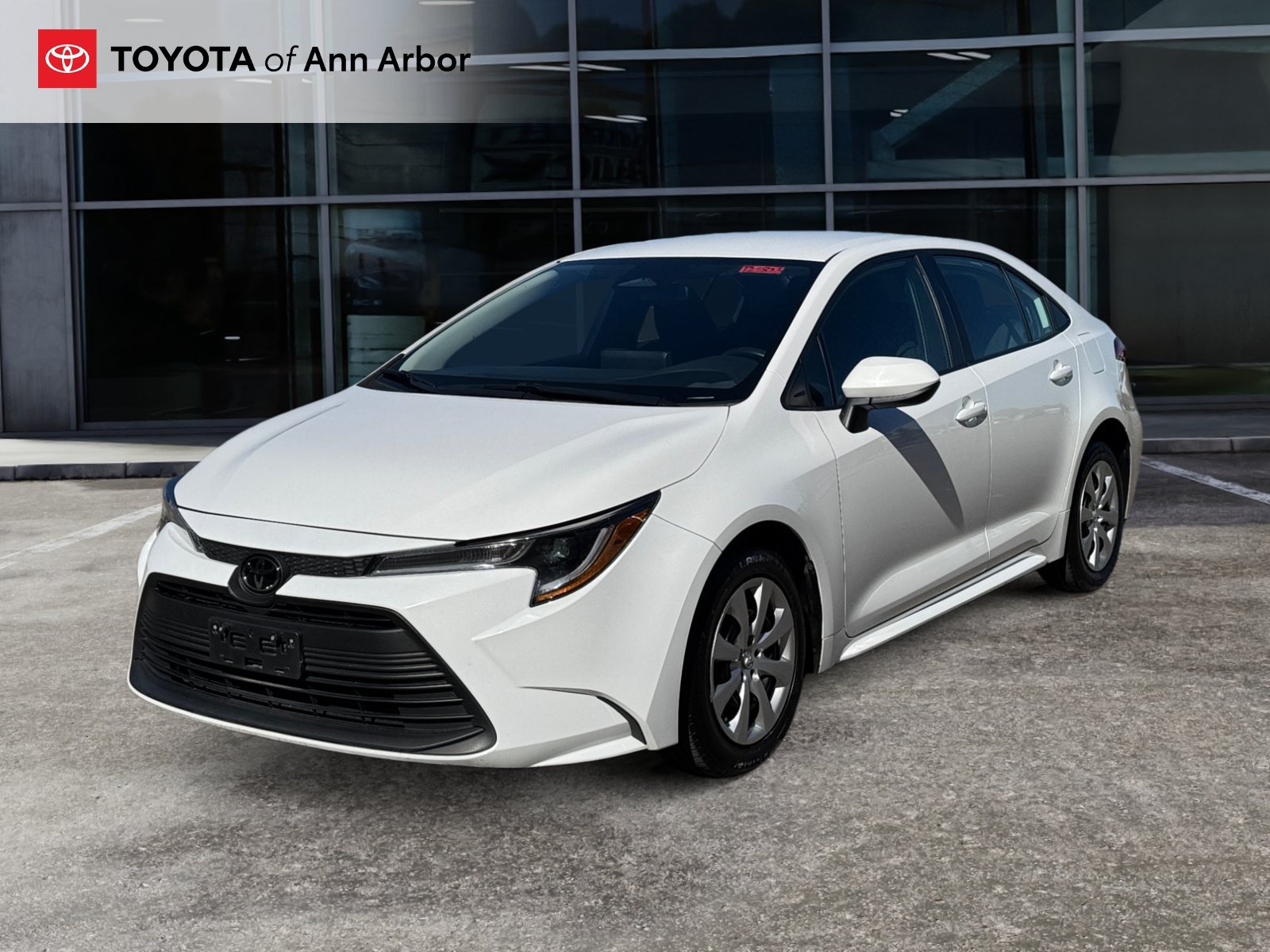 Used 2025 Toyota Corolla LE FWD image 7
