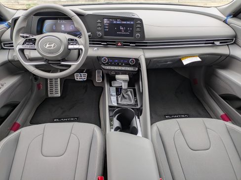 New 2026 Hyundai Elantra SEL Sport Premium FWD image 15