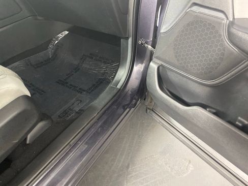 Used 2017 Honda CR-V EX image 32