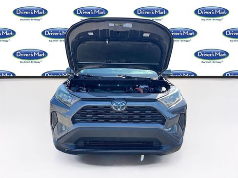 Used 2019 Toyota RAV4 LE image 33