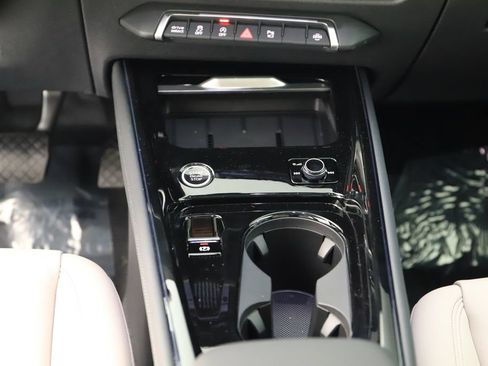 New 2026 Audi Q3 quattro 2.0T AWD/4WD image 20