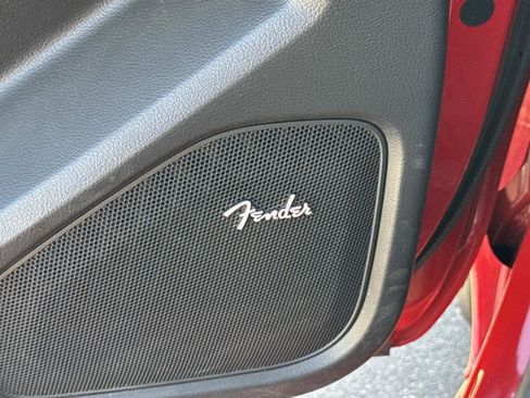 Used 2024 Nissan Frontier SV w/ SV Convenience Package image 19