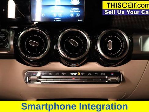 Used 2022 Mercedes-Benz GLB 250 image 15