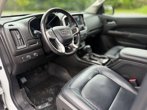 Used 2018 GMC Canyon SLT w/ Driver Alert Package AWD/4WD image 14