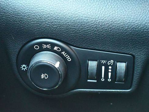 New 2026 Jeep Compass Latitude AWD/4WD image 15
