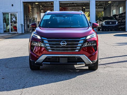 New 2025 Nissan Rogue SL image 9