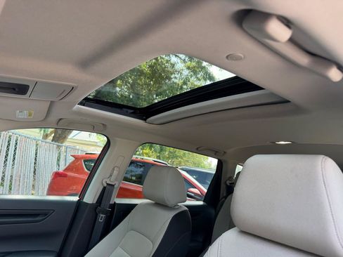 Used 2024 Honda CR-V EX image 14