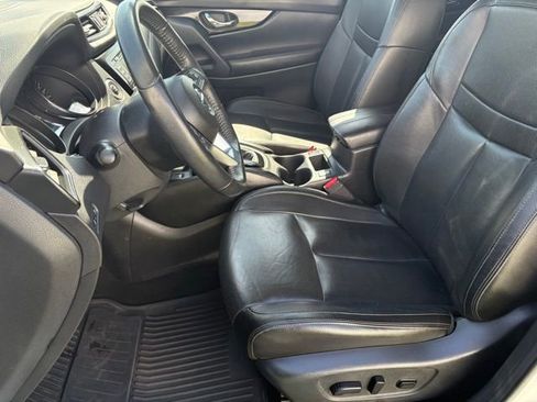 Used 2020 Nissan Rogue S AWD/4WD image 9
