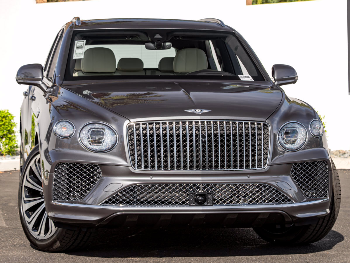 Used 2026 Bentley Bentayga AWD/4WD image 1