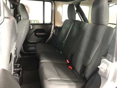 Used 2020 Jeep Wrangler Unlimited Sport S AWD/4WD image 13