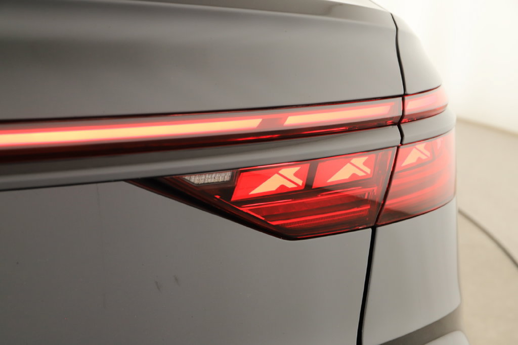 New 2026 Audi S8 AWD/4WD image 33