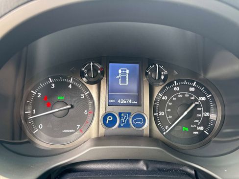 Used 2017 Lexus GX 460 Premium AWD/4WD image 31
