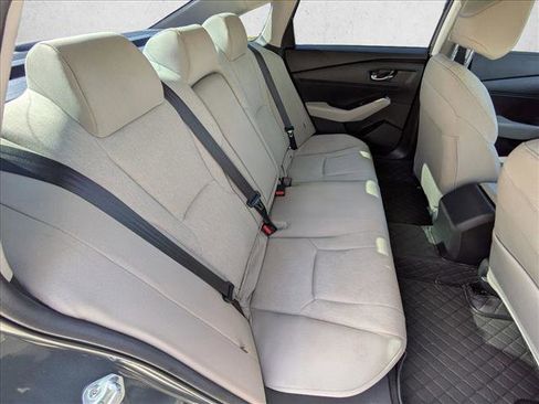 Used 2024 Honda Accord LX image 19