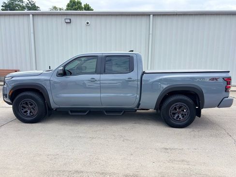 Used 2025 Nissan Frontier PRO-4X w/ Pro Convenience Package AWD/4WD image 2