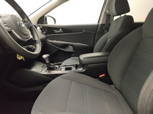 Used 2020 Kia Sorento FWD V6 image 17