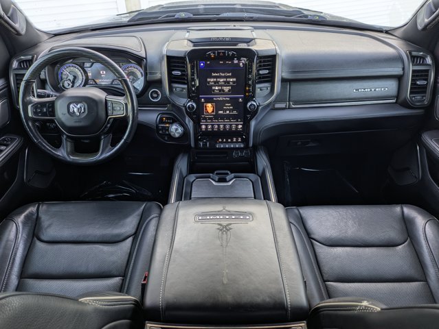 Used 2020 RAM 1500 Limited w/ Black Appearance Package AWD/4WD image 15