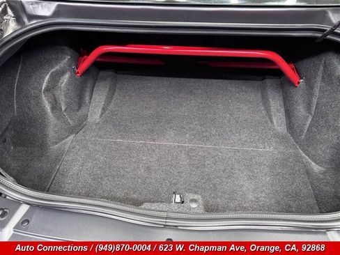 Used 2018 Dodge Challenger SRT Hellcat RWD image 25