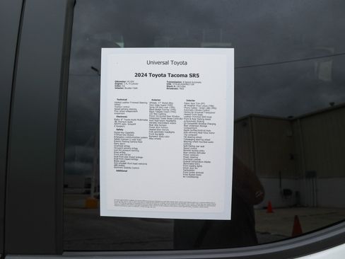 Certified 2024 Toyota Tacoma SR5 AWD/4WD image 45
