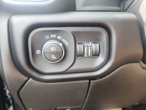 New 2025 RAM 2500 Laramie image 19