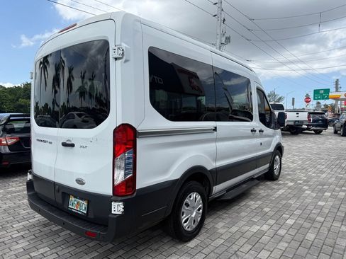 Used 2015 Ford Transit 150 XLT image 8
