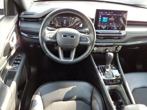 Certified 2022 Jeep Compass Altitude w/ Convenience Group image 12