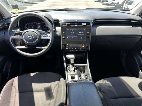 Certified 2024 Hyundai Tucson SEL AWD/4WD image 18