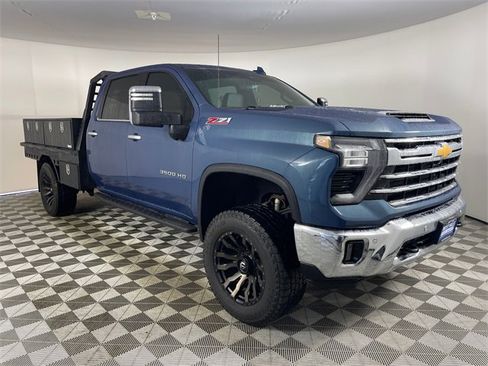 Used 2024 Chevrolet Silverado 3500 LTZ w/ LTZ Plus Package image 25