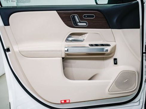 Certified 2026 Mercedes-Benz GLB 250 GLB 250 image 19