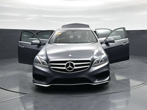 Used 2014 Mercedes-Benz E 350 Sedan image 30