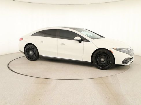 Used 2023 Mercedes-Benz EQS 450+ Sedan image 9