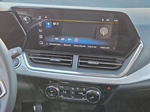 New 2026 Chevrolet Trax LT w/ Midnight Edition image 13