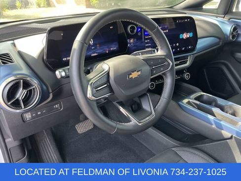 Certified 2024 Chevrolet Equinox EV LT FWD image 10