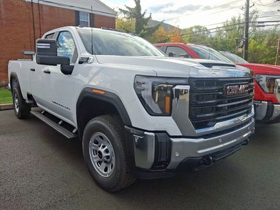 New 2026 GMC Sierra 2500 Pro w/ 1SA Pro Safety Plus Package