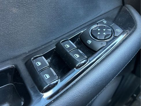 Used 2020 Ford Edge SEL FWD image 24