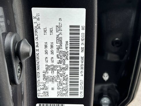 Certified 2021 Toyota Tacoma TRD Off-Road w/ Technology Package RWD image 28