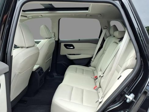 Certified 2023 Nissan Rogue SL w/ SL Premium Package AWD/4WD image 5