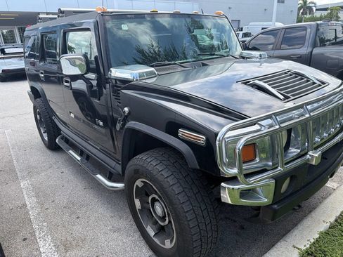 Used 2005 HUMMER H2 w/ Preferred Equipment Group AWD/4WD image 7