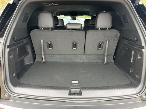 New 2026 Chevrolet Traverse Z71 w/ Driver Confidence Package image 12