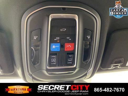 Used 2023 Jeep Grand Cherokee L Laredo AWD/4WD image 19