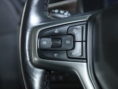 Used 2022 Chevrolet Tahoe Z71 w/ Z71 Off-Road Package AWD/4WD image 24