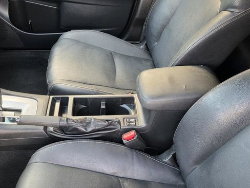 Used 2013 Subaru Crosstrek 2.0i Limited image 8