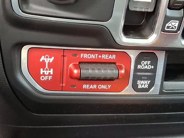 Used 2023 Jeep Gladiator Rubicon w/ Dual Top Group AWD/4WD image 24
