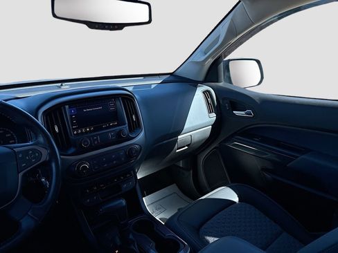 Used 2021 Chevrolet Colorado Z71 w/ Safety Package image 22
